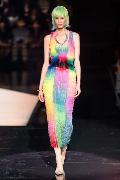 Look 23